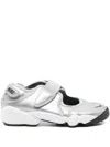 Nike Air Max Plus Sneakers In Silver
