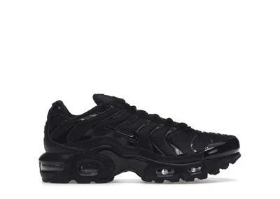 Pre-owned Nike Air Max Plus Triple Sneakers In Black