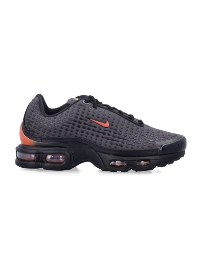 Nike Air Max Plus Vii Mini Sneaker In Gray