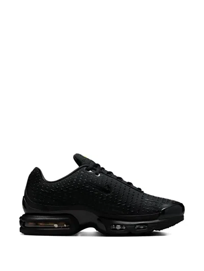 Nike Air Max Plus Vii Sneakers In Black