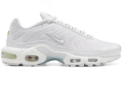Pre-owned Nike Air Max Plus (women's) Sneakers In White/pure Platinum