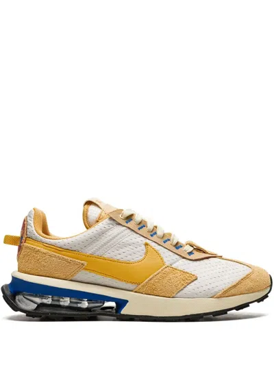 Nike Air Max Pre-day Low-top Sneakers In White