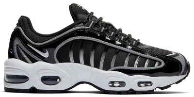 Pre-owned Nike Air Max Tailwind 4 (women's) Sneakers In Black/white