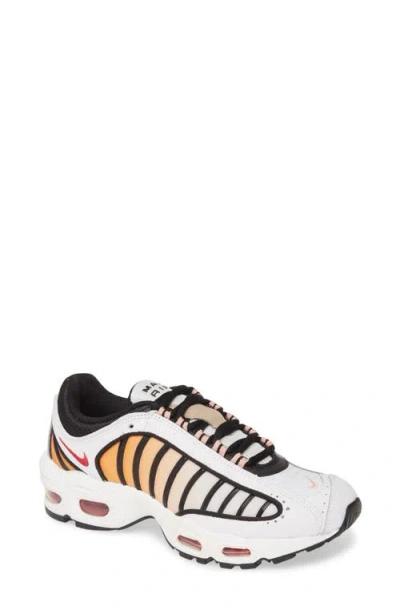 Nike Air Max Tailwind Iv Sneaker In White