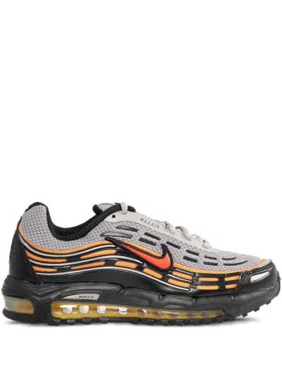 Nike Air Max Tl 2.5 Sneakers In Black