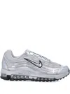 Nike Air Max Tl 2.5 Sneakers In Silver