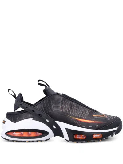 Nike Air Max Trainers In Black