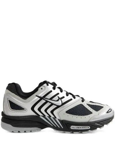 Nike Air Pegasus 2k5 Sneaker In Metallic Silver/metallic Platinum/flat Silver