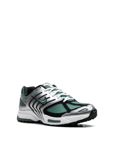 Nike Woman Sneakers Green Size 4 Textile Fibers