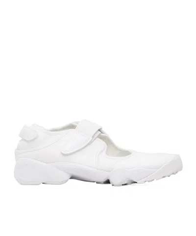 Nike Air Rift Breathe Low-top Casual Shoes In White