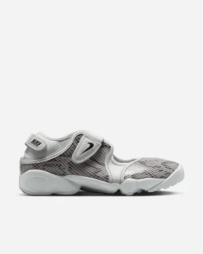 Nike Air Rift Sneakers In Black