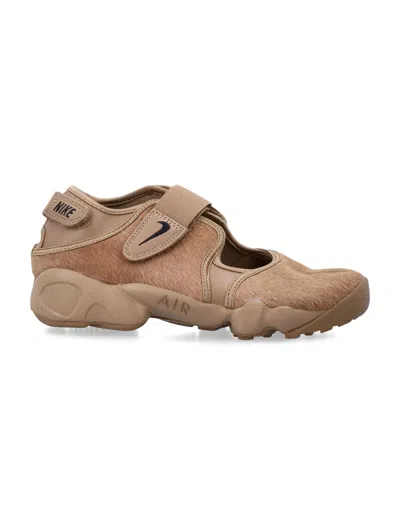 Nike Air Rift-inspired Faux Pony Hair Split-toe Sneakers For Women In Dark Driftwood
