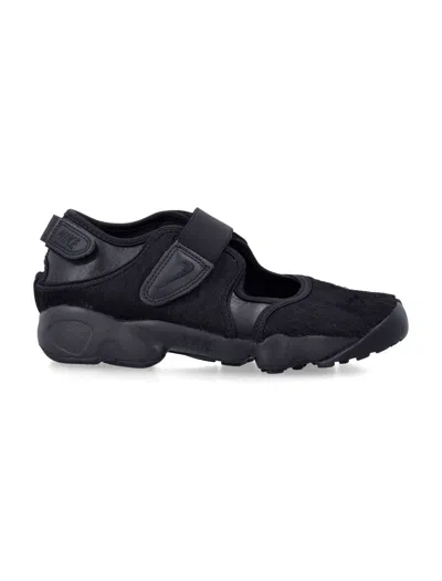 Nike Air Rift-inspired Faux Pony Hair Split-toe Sneakers With Elastic Strap In Nero