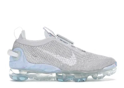 Pre-owned Nike Air Vapormax 2020 Flyknit (women's) Sneakers In Summit In White/summit White