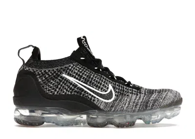Pre-owned Nike Air Vapormax 2021 Fk Oreo (women's) Sneakers In Black/white/metallic Silver