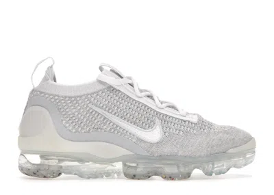 Pre-owned Nike Air Vapormax 2021 Fk (women's) Sneakers In White/pure Platinum/metallic Silver In Multi