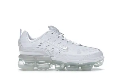 Pre-owned Nike Air Vapormax 360 Triple (women's) Sneakers In White/black