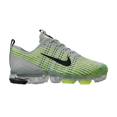 Pre-owned Nike Air Vapormax Flyknit 3 Gs 'light Silver Volt' | Kid's Size 4