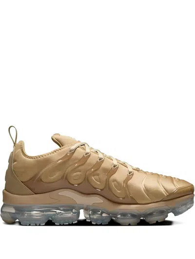 Nike Air Vapormax Plus "parachute Beige" Sneakers In Gold