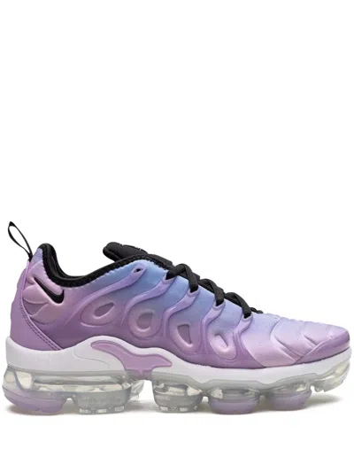 Nike Air Vapormax Plus Sneakers In Purple