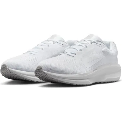 Nike Air Winflo 11 Running Shoe In White/white/pure Platinum