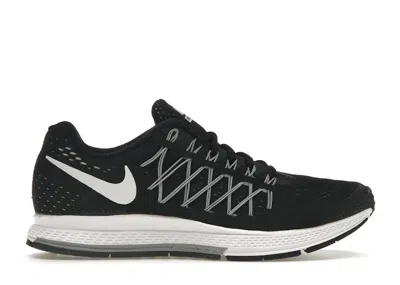 Pre-owned Nike Air Zoom Pegasus 32 (women's) Sneakers In Black/white/pure Platinum