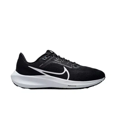 Nike Black Pegasus 40 Sneakers