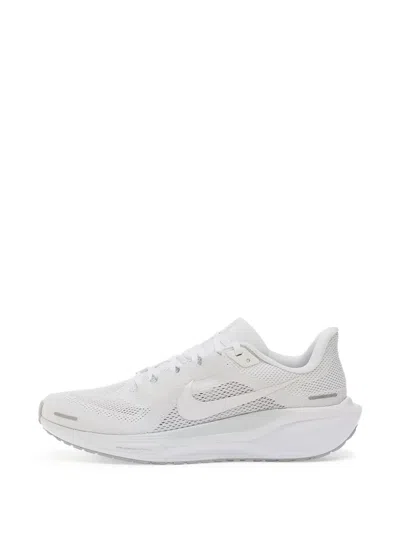 Nike Air Zoom Pegasus 41 Sneakers In White