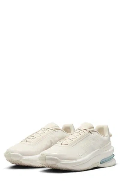 Nike Air Zoom Upturn Sc Sneaker In Neutral