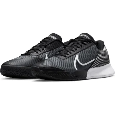 Nike Air Zoom Vapor Pro 2 Tennis Shoe In Black/white