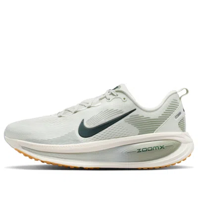 Nike Air Zoom Vomero 18 'spruce Aura Jade Horizon Black Spruce' In Gray