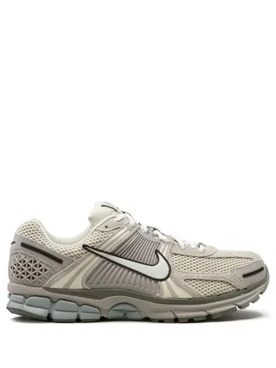 NIKE AIR ZOOM VOMERO 5 "LIGHT OREWOOD BROWN"