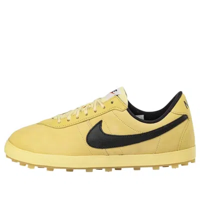 Nike Astrograbber Qs Sneakers In Yellow