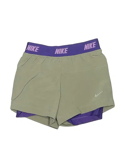 Pre-owned Nike Athletic Shorts In Green