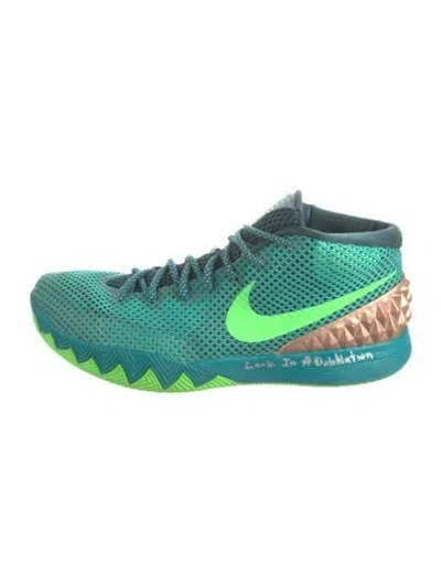 Pre-owned Nike Athletic Sneakers In Green