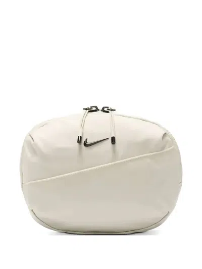 Nike 아우라 크로스 백 In White