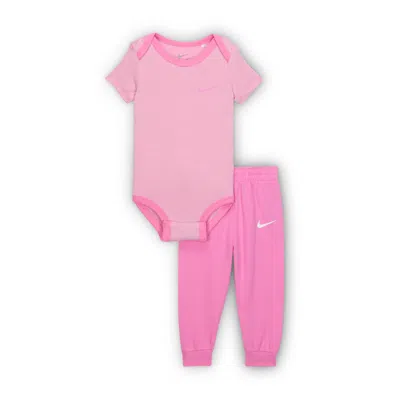 Nike Baby (0-6m) Striped Bodysuit And Jogger Pants Set In Pink
