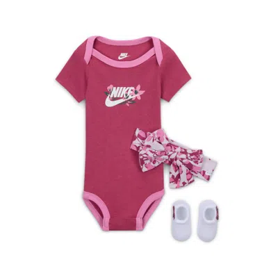 Nike Baby (0-9m) 3-piece Printed Club Boxed Set In Burgundy