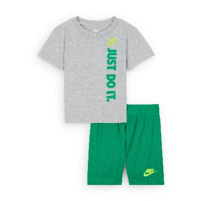 Nike Baby (12-) Graphic T-shirt And Shorts Set In Green