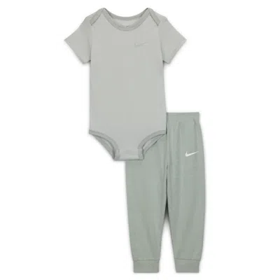 Nike Baby (12-) Striped Bodysuit And Jogger Pants Set In Gray