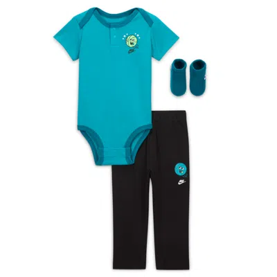 Nike Baby (6-12m) 3-piece Multisport Mini Boxed Set