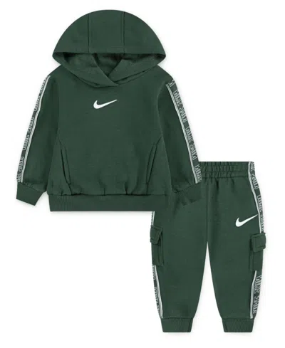 Nike Baby Boys 2-piece Taping Detail Hoodie And Jogger Pants Set In Green