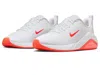 Nike Bella 7 In Multi