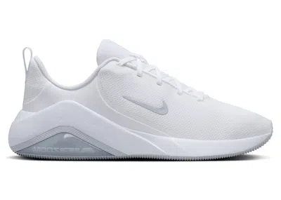 Pre-owned Nike Bella 7 (women's) Sneakers In White/pure Platinum