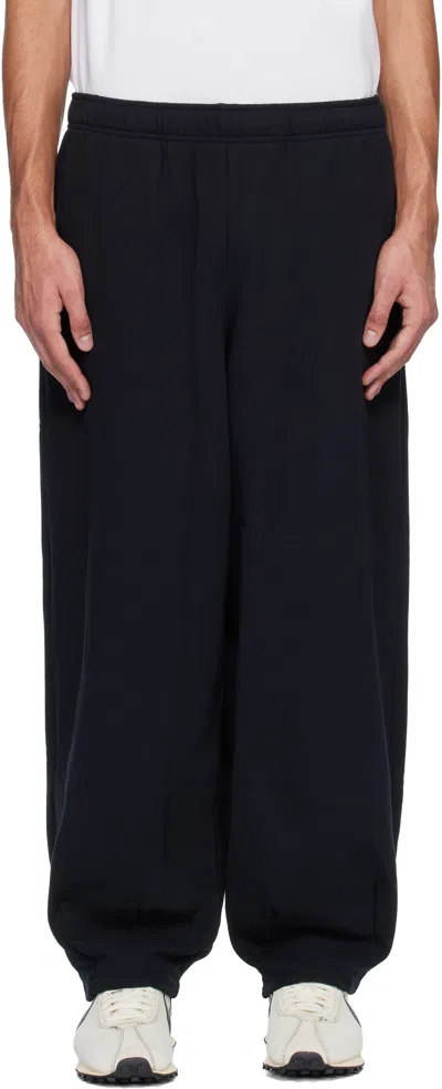 Nike Black  Club Oversized Cuffed Fleece Sweatpants