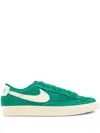Nike Women's Low Shoe W Blazer Low 77 Vintage Malachite/pale Ivory/coconut Milk In Green