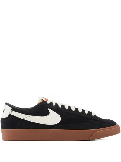 Nike Blazer Low '77 Sneakers In Black