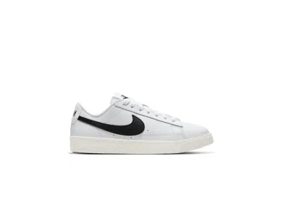 Pre-owned Nike Blazer Low Black Sneakers In White/sail/gum Light Brown