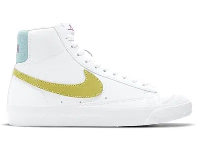 Pre-owned Nike Blazer Mid 77 Light Zitron Sneakers In White/glacier Blue/violet Shock