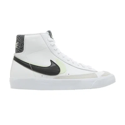 Pre-owned Nike Blazer Mid '77 Se Gs 'double Swoosh - White Vapor Green' | Kid's Size 7
